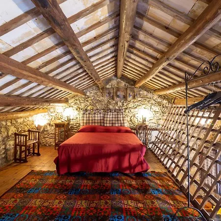Tenuta Donna Vittoria - Piccola Apartment
